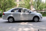 chevrolet-aveo-sedan-2010-5